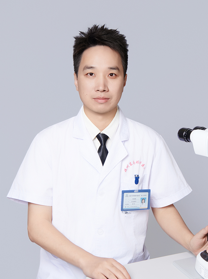 罗晓明   